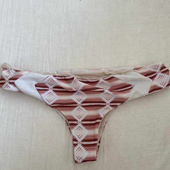 SOLD IG - Picture 3 of 3